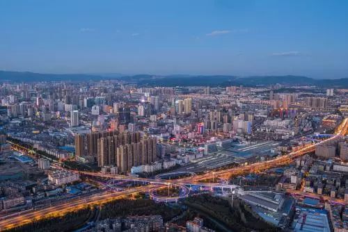 柳州十大商业街2025年排行榜前十名榜单出炉 柳州十大商业街2025年排行榜前十名榜单出炉