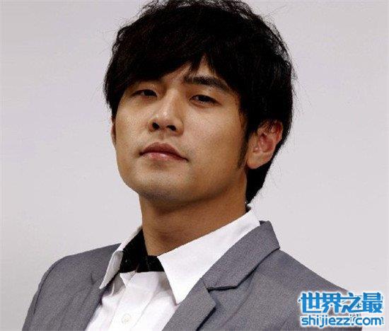 台湾十大经典男歌手2025年排行榜前十名榜单出炉